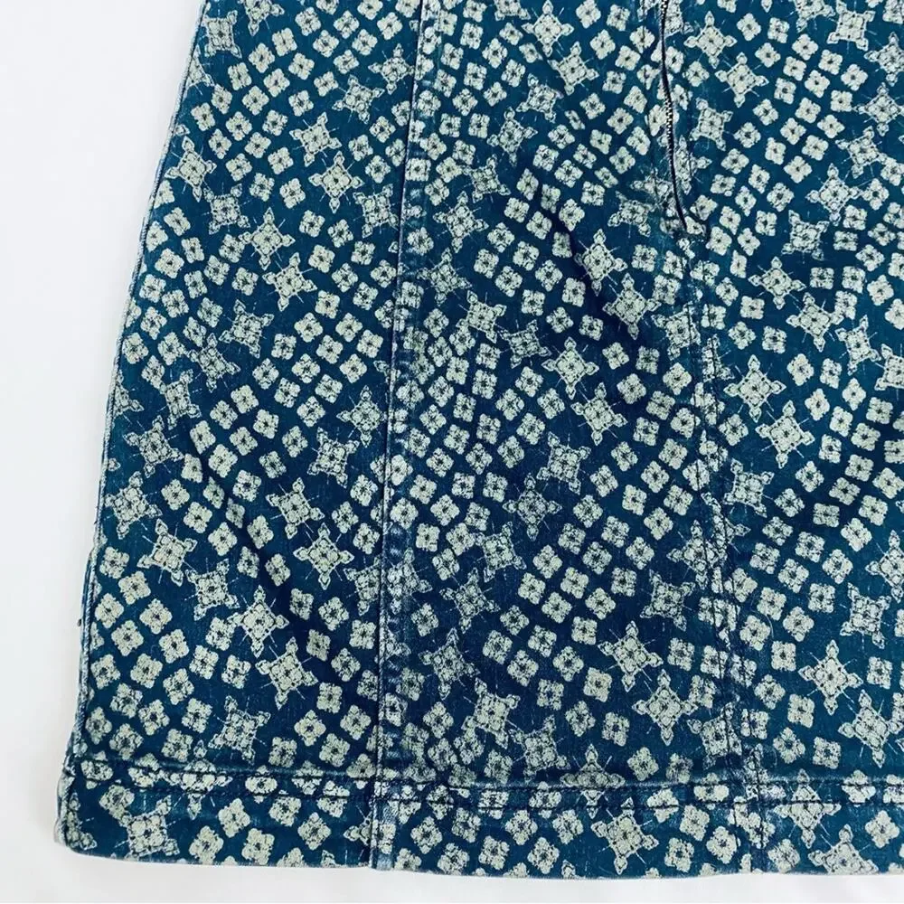 Free People Demin Stretchy Mini Skirt Size 4